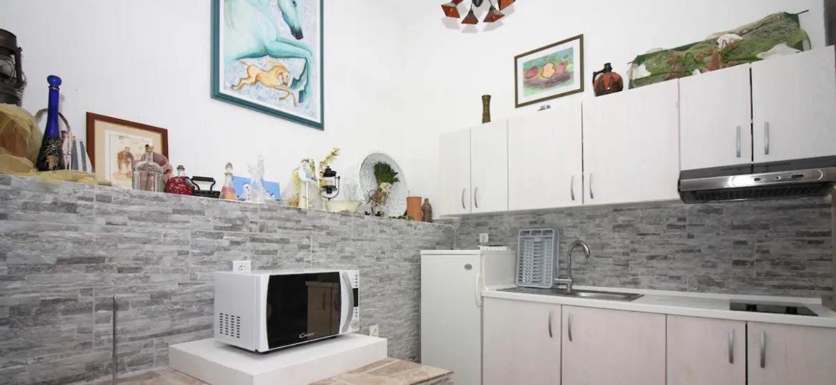 Marina Apartmani Tisno Murter Buitenkant foto